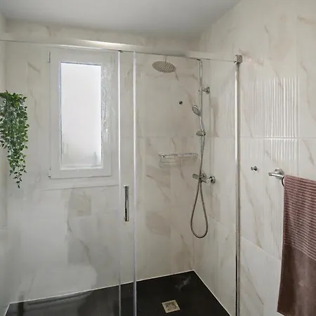 Solymar - Private Heated Pool & Fiber-optic Wifi Villa