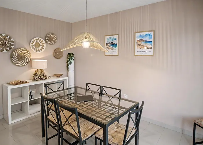 Solymar - Private Heated Pool & Fiber-optic Wifi *