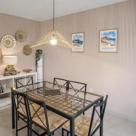 Solymar - Private Heated Pool & Fiber-optic Wifi *