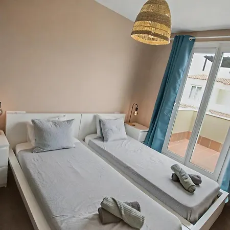 Solymar - Private Heated Pool & Fiber-optic Wifi Corralejo