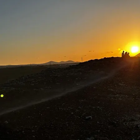 Solymar - Private Heated Pool & Fiber-optic Wifi Corralejo