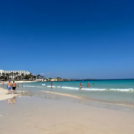 Solymar - Private Heated Pool & Fiber-optic Wifi Villa Corralejo