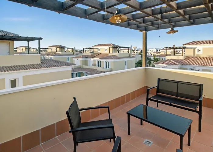 Solymar - Private Heated Pool & Fiber-optic Wifi * Corralejo