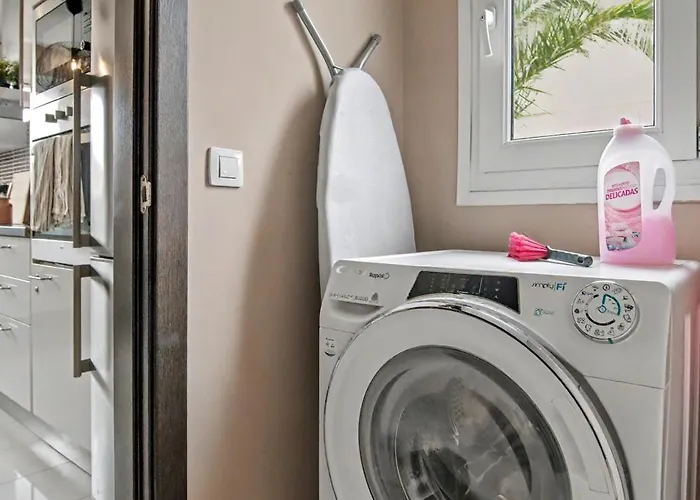 Solymar - Private Heated Pool & Fiber-optic Wifi Villa Corralejo